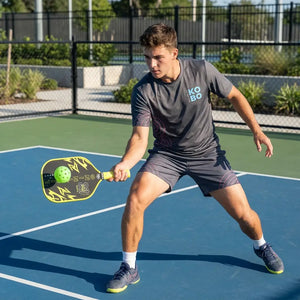 KOBO Lightning carbon paddle with Chris 3rd drop shot