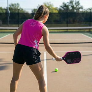 KOBO Women Gecko Tank top Pink and T700 paddle on the court